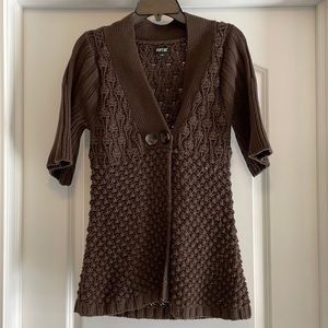 APT 9 short sleeve long sweater